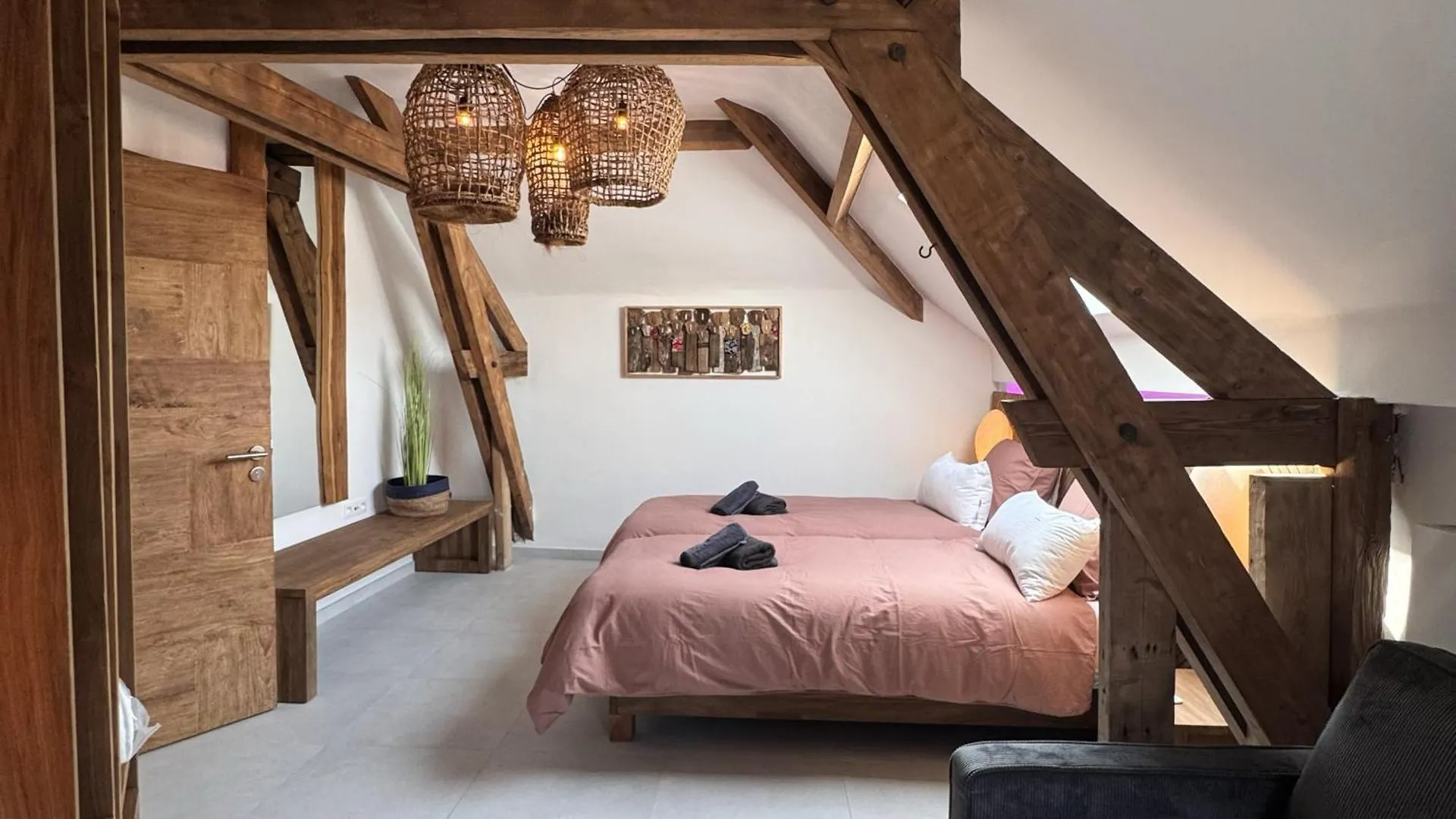 Residence Alissa Charleroi Airport Ransart 0*,  Belgie